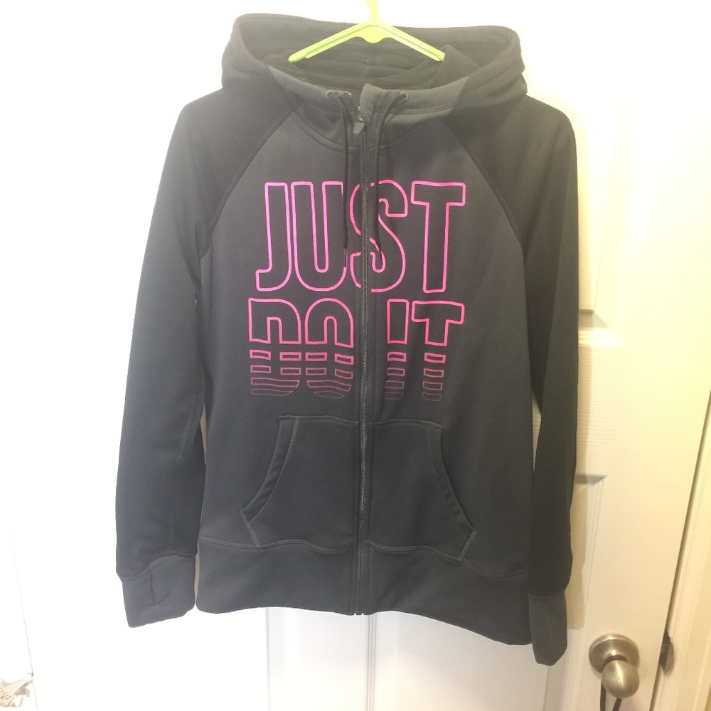 Nike Therma-Fit sports jacket